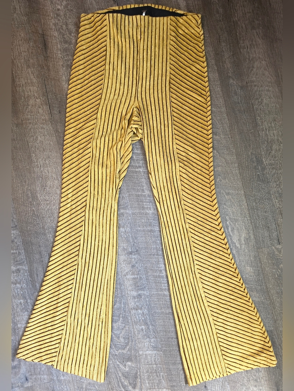 Free People Penny Pull On Velvet Ribbed Flare Pants Womens M Mustard Retro Stret - Picture 3 of 13